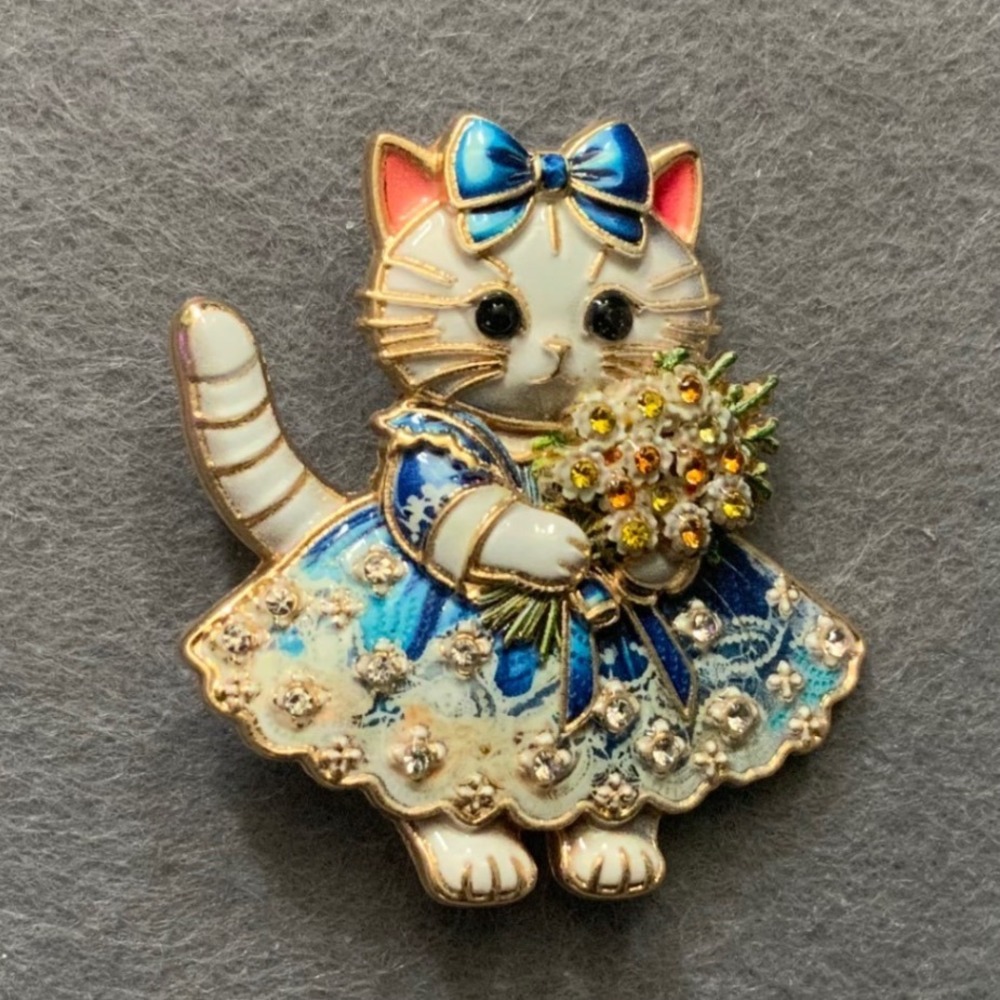 Whimsical Enamel Cat Brooch Rhinestone Kitten Pin Gold Cute Animal Jewelry Gift